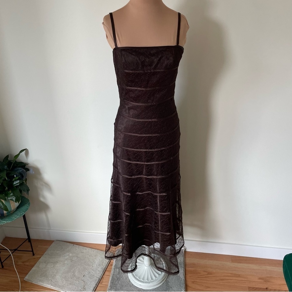 JS Collections Brown Lace Shell Spaghetti Strap Evening Gown Cocktail Dress Sz 6